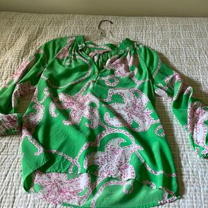 Lilly Pulitzer 109% silk Elsa top